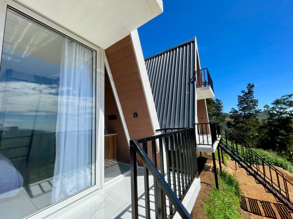 Cheap Private Cottages with Food in Kodaikanal