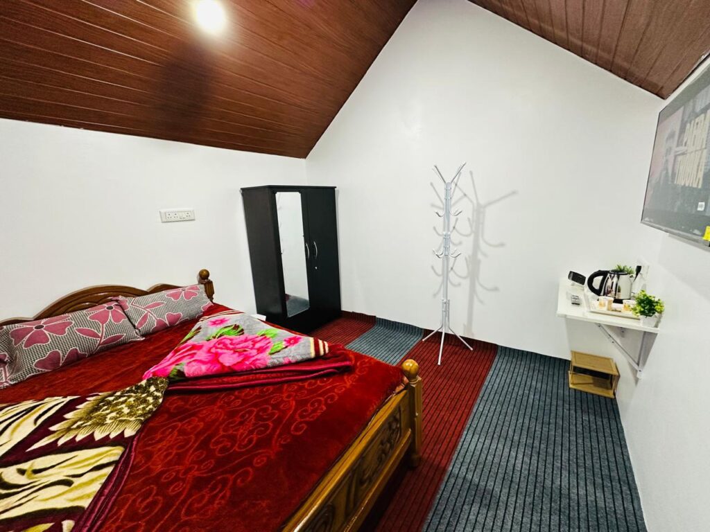 Budget-friendly Cottage or Room in Kodaikanal
